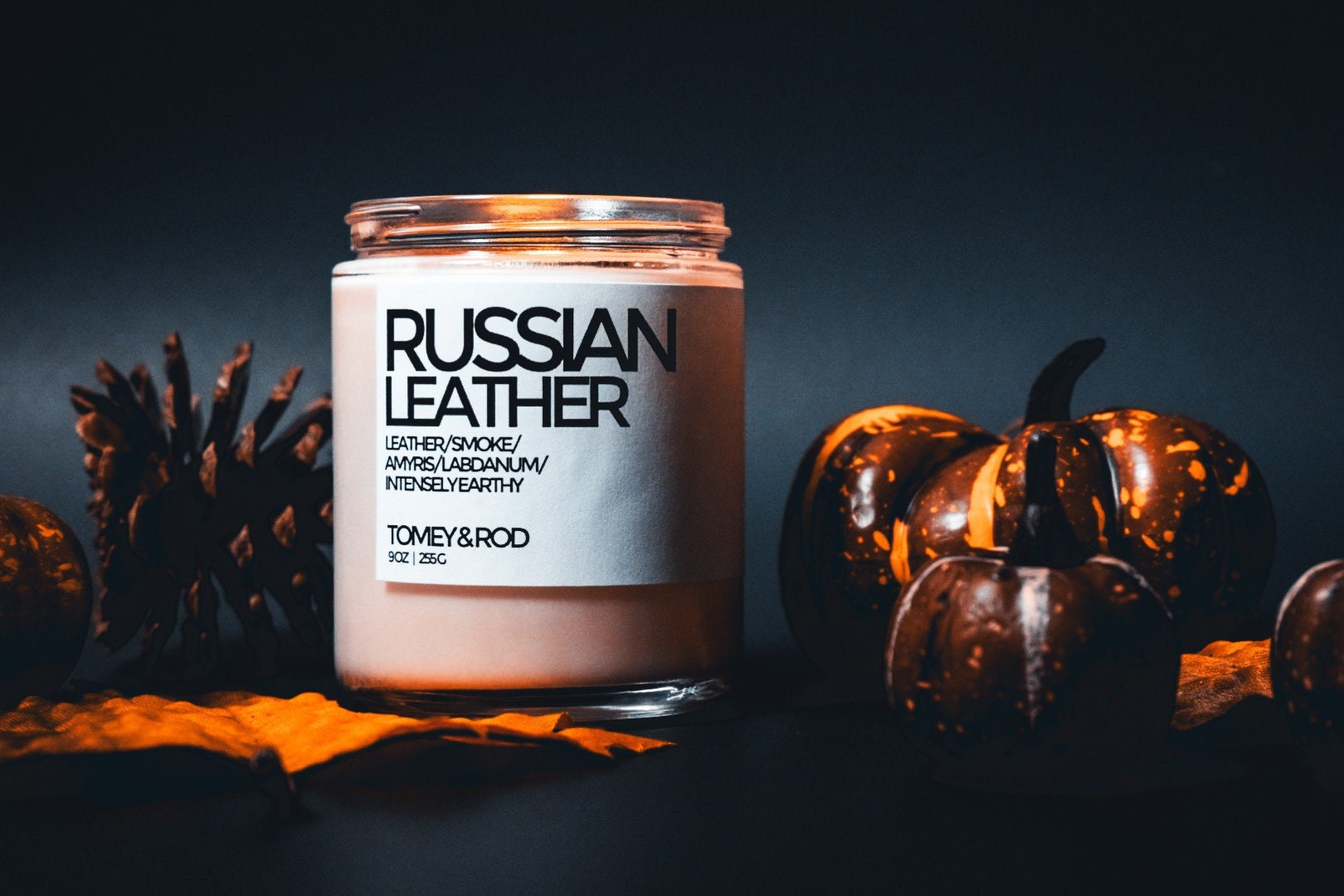 Russian Leather Handmade Soy Candle Vegan | Natural Soy Wax Candle | Blend Of Bergamot, Geranium, Leather, Rosemary, Moss & Tobacco